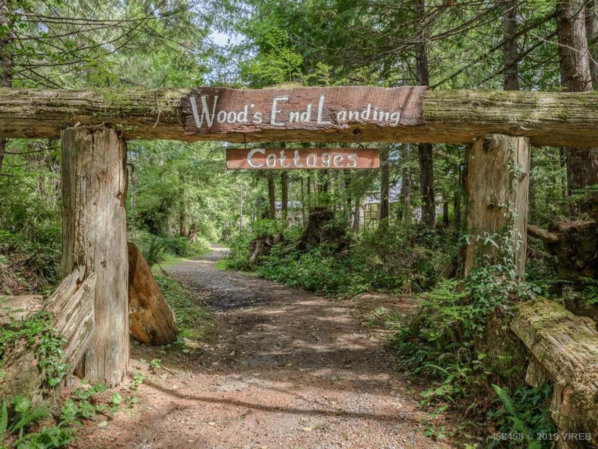 Woods End Landing 호텔 Bamfield 외부 사진