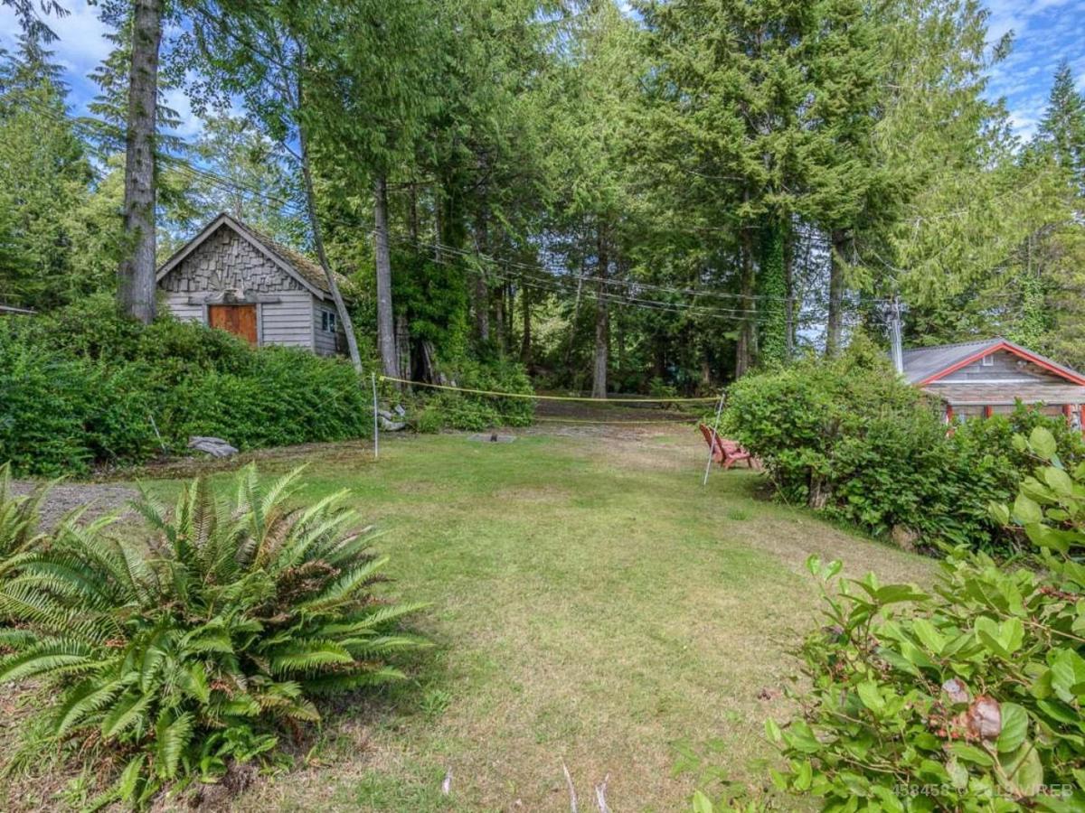 Woods End Landing 호텔 Bamfield 외부 사진